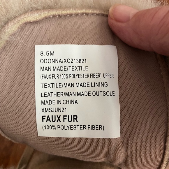 Brand New Boots - Picture 4 of 5